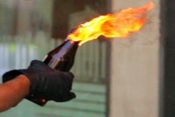 Konsolidasi PPP Dilempari Molotov