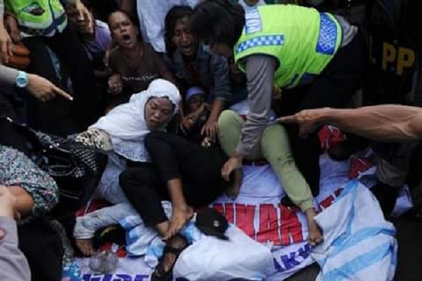 Musdalifa, Tetap Bertahan di Perahu sampai Tuntutan Terpenuhi