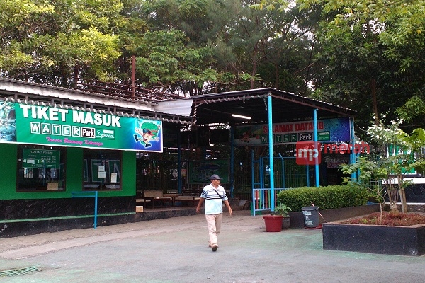 Waterpark Taman Kota Ciperna, Wisata Air Murah di Cirebon