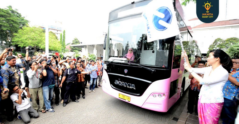 Sambut Hari Kartini, Pemprov DKI Jakarta Luncurkan Bus TransJakarta Khusus Wanita