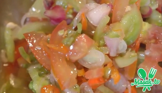Rasakan Pedasnya Sambal Dabu-Dabu Khas Manado