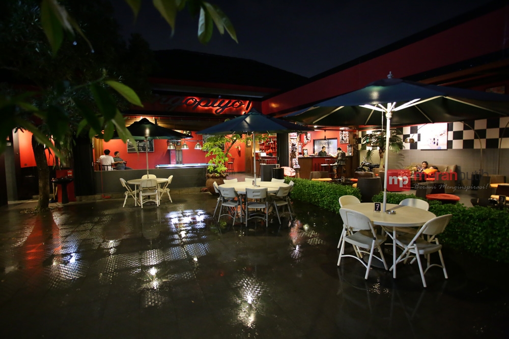 Kedai Kopi Ngopiyo! Tempat Ngopi Favorit di Pamulang