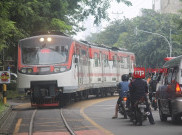 Bathara Kresna Tabrak Sepeda Motor Saat Hendak Menyebrang