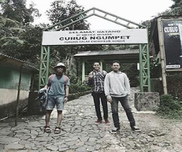 Curug Ngumpet Banyak Dicari Pelancong di Bogor