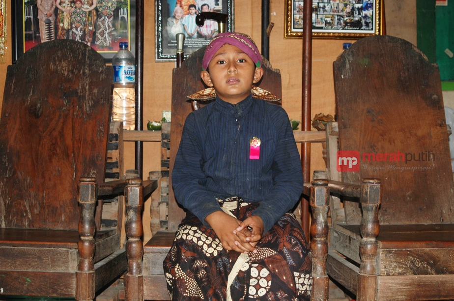 Ini Cita-Cita Rizky Kuncoro si Abdi Dalem Cilik Keraton Yogyakarta
