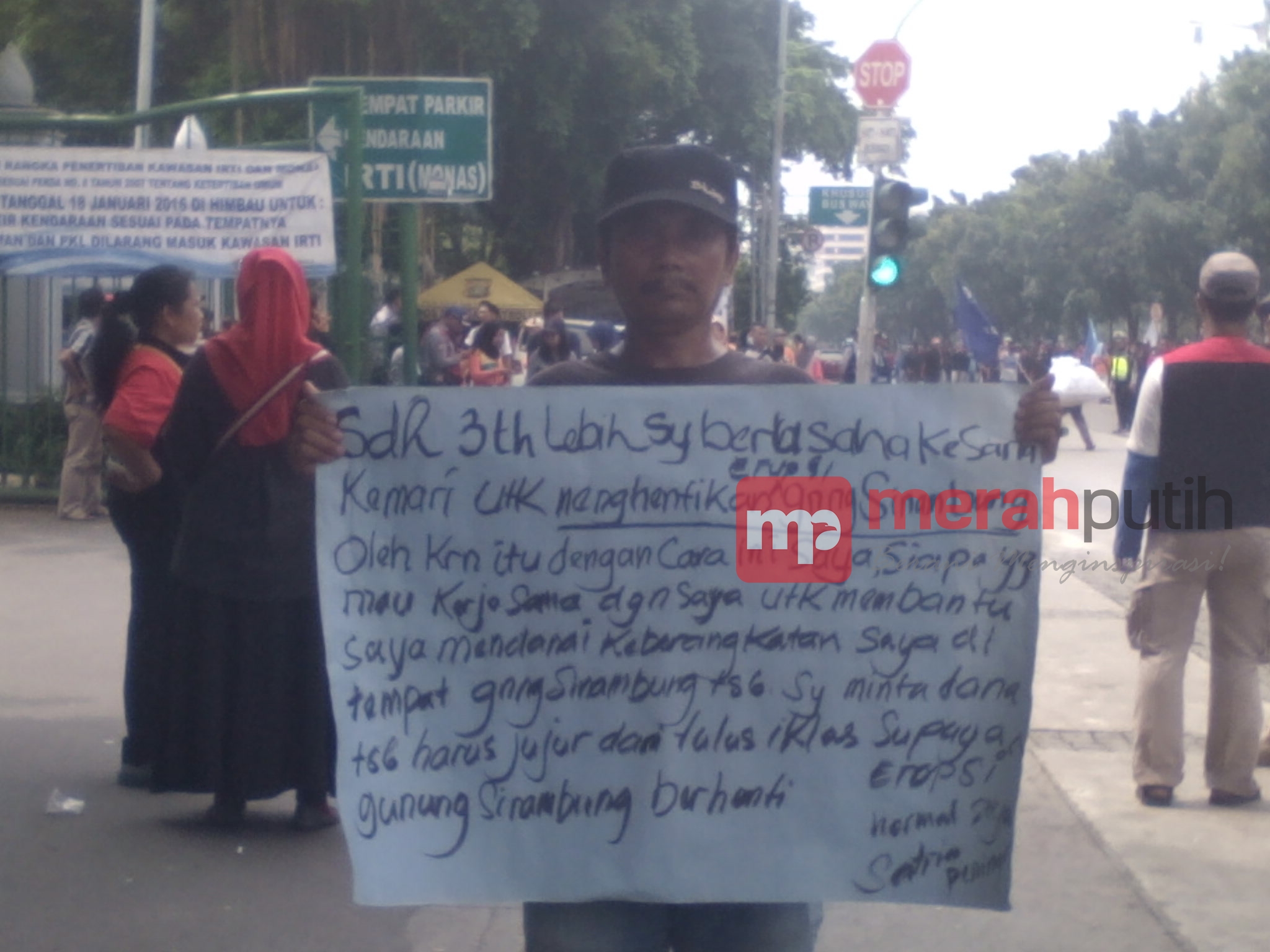 'Satria Piningit' di Antara Demo Buruh
