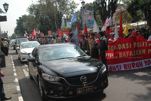Serikat Buruh Desak Kenaikan UMP 2018 Sebesar Rp 650 Ribu
