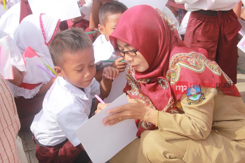 Manfaat Penting Budaya Menulis dengan Tangan
