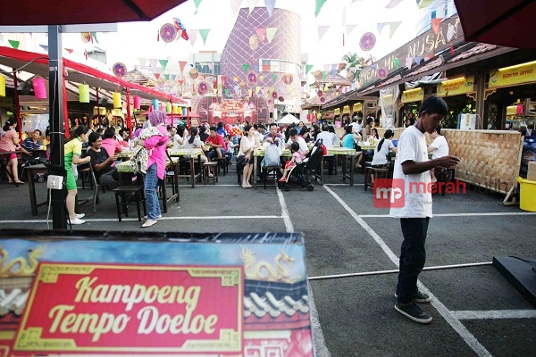 Kemeriahan Festival Kuliner Kampoeng Tempo Doeloe