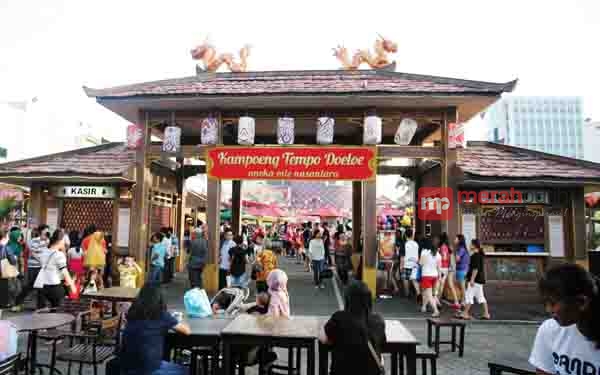 Goyang Lidah Sambil Bernostalgia Kuliner di Kampoeng Tempo Doeloe