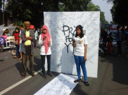 Di Solo, Solidaritas Untuk Yn Ditandai dengan Aksi Baca Puisi