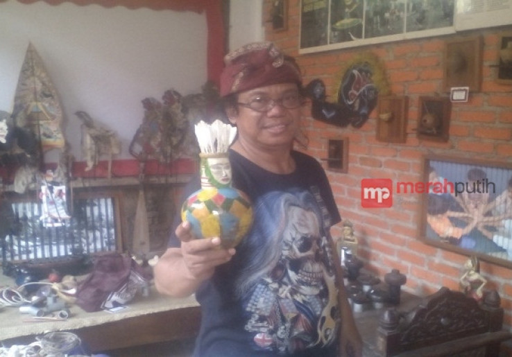 Endi Aras Sang Kolektor Gasing Tradisional
