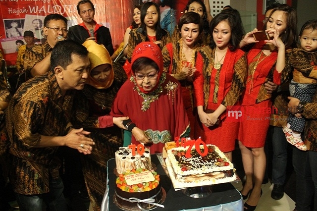 Telurkan Album Recycle, Waldjinah Gandeng Addie MS dan Erwin Gutawa