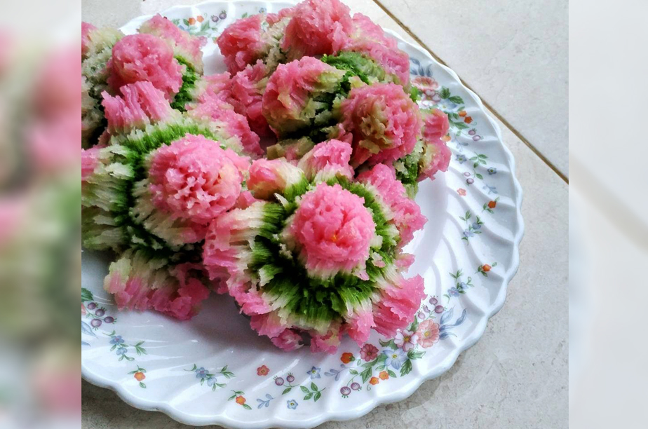 Kue Bikang, Jajanan Pasar yang Masih Diburu Masyarakat