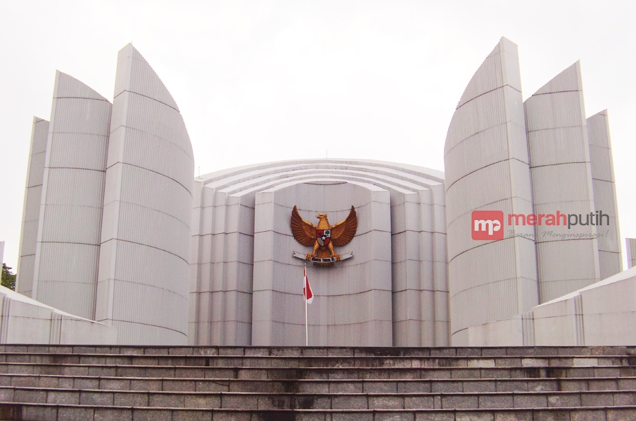 Wisata Ruang Bawah Tanah di Monumen Perjuangan Rakyat Jawa Barat