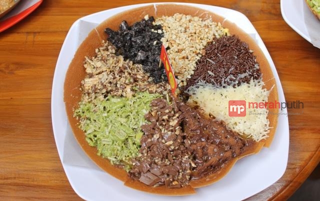 Yuk Cicipi Martabak PVJ di Solo