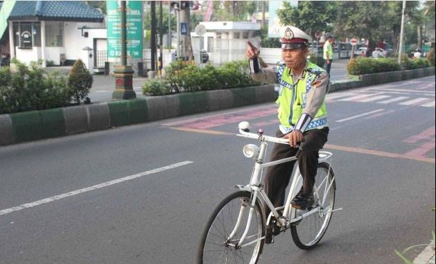 Kata Kapolri Soal Polisi Pengepul Sampah, Bripka Seladi