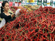 Harga Cabai Merah Keriting Merangkak Naik