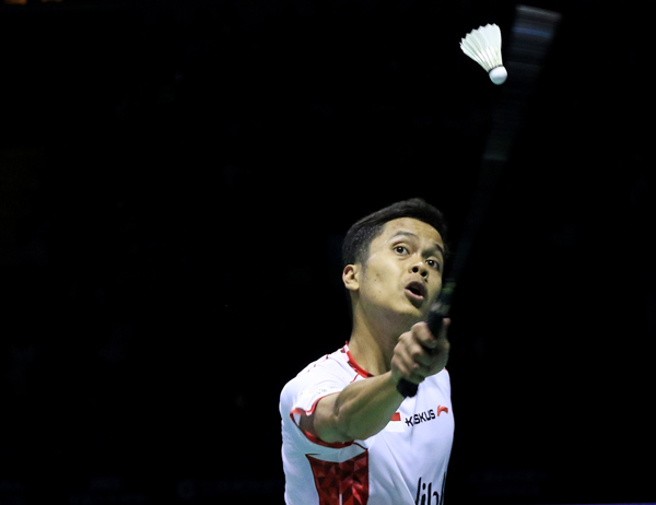 Anthony Takluk 17-21, 12-21 dari Jorgensen