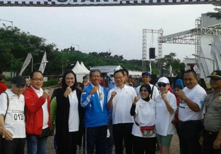 Masyarakat Karawang Antusias Ikuti Surya Fun Run 2016