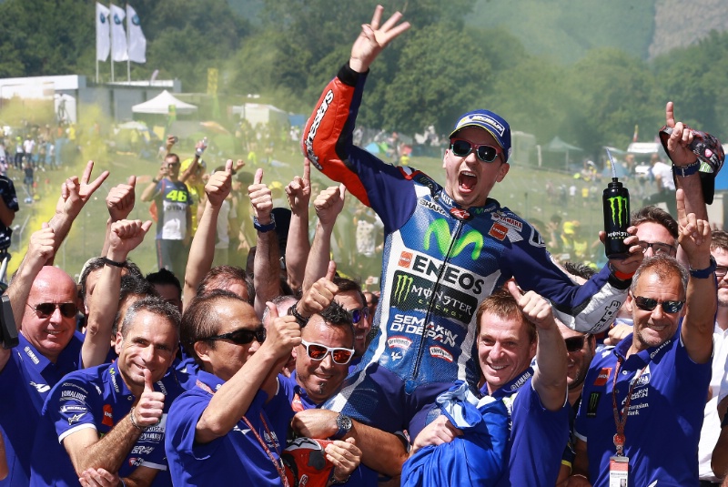 Lorenzo Buka Rahasia Kalahkan Marquez