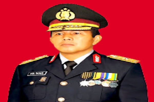 Pensiun, Irjen Pol  Ari Dono  Gantikan Posisi Anang Iskandar