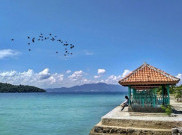 Pesona Keindahan Pantai Mutun Lampung