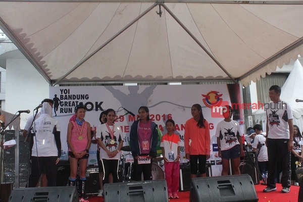 Sifa Amalia Denisa, Juara Termuda YOI Bandung Great Run 10K