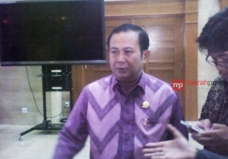 Bupati Nias Curhat Soal Kekurangan Listrik di Daerahnya