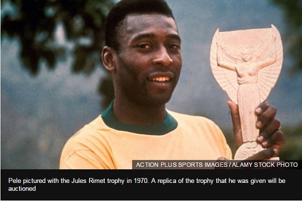 Legenda Brazil Pele Jual Semua Memorabilianya, Bangkrut?