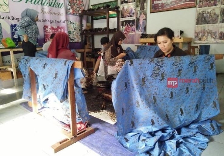 Dengan Membatik, Siswaya: Hidup Harus Menjadi Manfaat