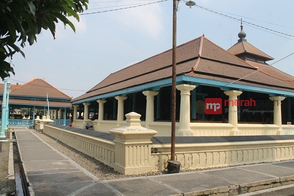 Tips Berwisata Selama Bulan Suci Ramadan