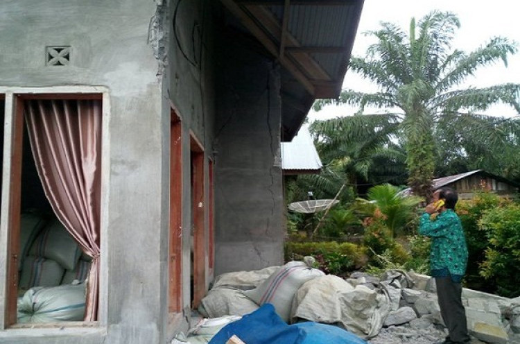 Puluhan Rumah Rusak akibat Gempa Sumbar 6,5 SR