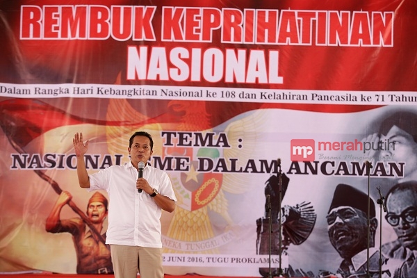 Rembuk Keprihatinan Nasional di Tugu Proklamasi