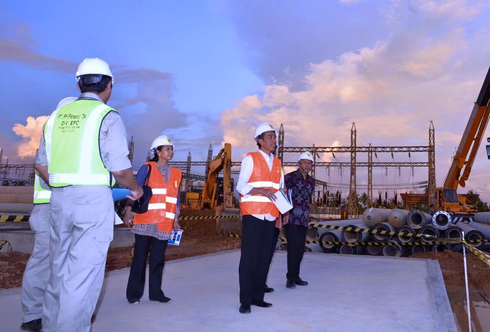 Presiden Jokowi Tinjau Proyek PLTU Mangkrak di Kalimantan Barat