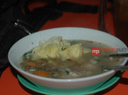 Gurihnya Sop Kembang Waru Khas Yogyakarta