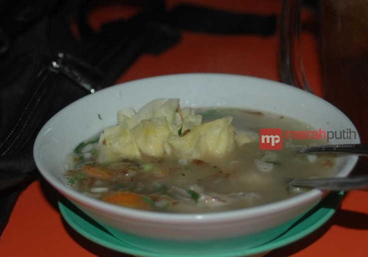Gurihnya Sop Kembang Waru Khas Yogyakarta