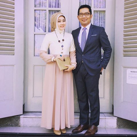 Baju Lebaran Istimewa Keluarga Ridwan Kamil
