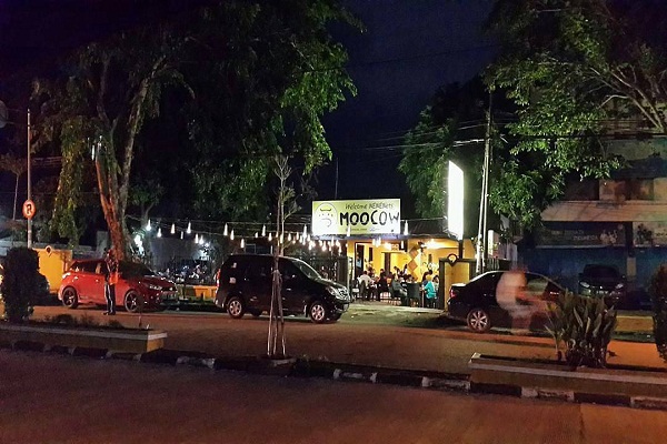 Moocow Cafe Habiskan 150 Liter Susu per Hari