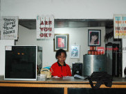 Yuk Mampir ke Cafe Ketan Susu Kemayoran di Cirebon