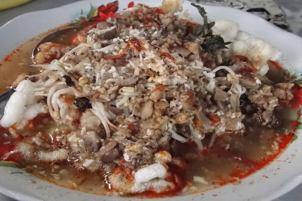 Docang, Makanan Beracun yang Disajikan Untuk Para Wali