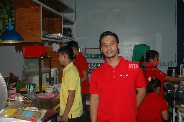 Kisah Jatuh Bangun Pengusaha Bakso Klenger