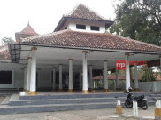 Lebih Dalam Melongok Masjid Pasalakan Cirebon