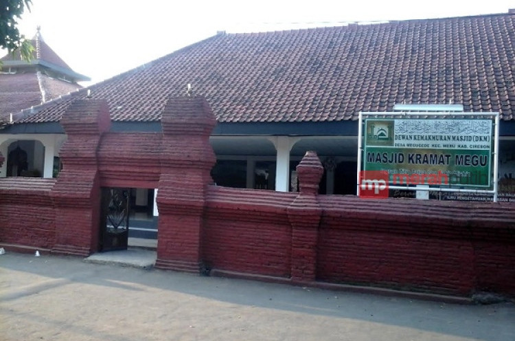 Jejak Sejarah Masjid Keramat Megu Gede Cirebon