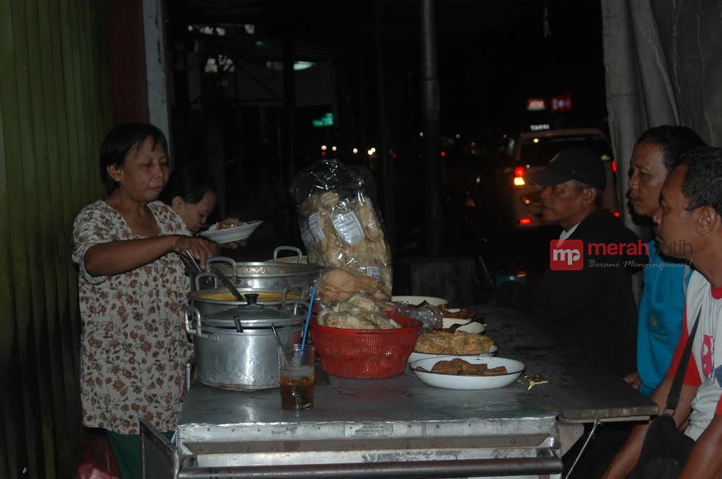 Pedagang Sego Koyor Raup Omzet Rp19 Juta per Bulan