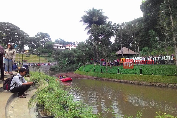 Teras Cikapundung, Tempat Ngabuburit Favorit di Bandung