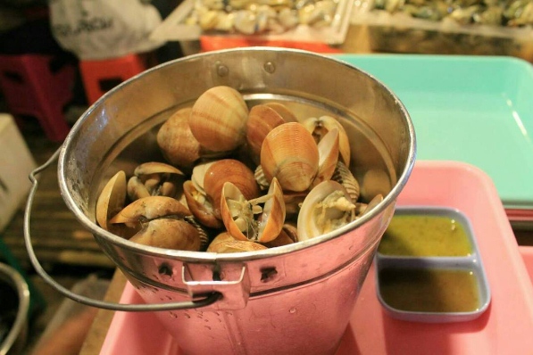 Kerang Ajaib, Surganya Pecinta Kuliner Seafood di Bandung