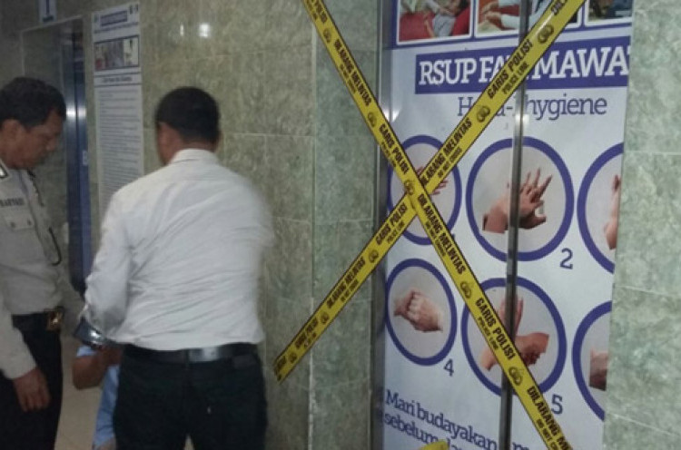 Saksi: Lift Sudah Penuh Tapi Tetap Dipaksakan 