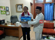 Minim Air Bersih, Masjid Luar Batang Dapat Bantuan Anggota DPR RI