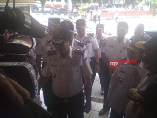 Menteri Jonan Akui Sulit Atasi Kemacetan Selama Mudik Lebaran 